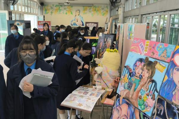 視藝科舉辦的「中六畢業展」讓觀賞者得以窺見創作者的內心世界，並看到藝術創作的無限可能性。